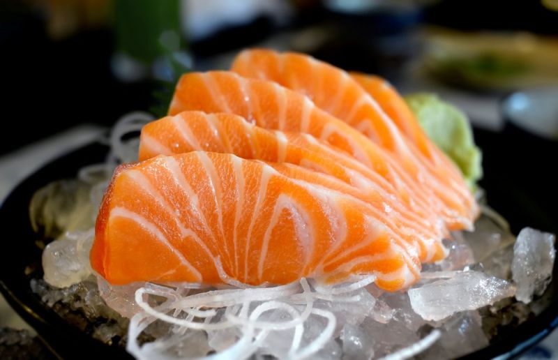 Sashimi cá hồi đông lạnh IQF dành cho thị trường Hàn Quốc