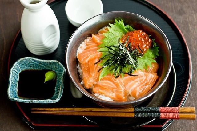 Sashimi cá hồi nhập khẩu cho Hàn Quốc
